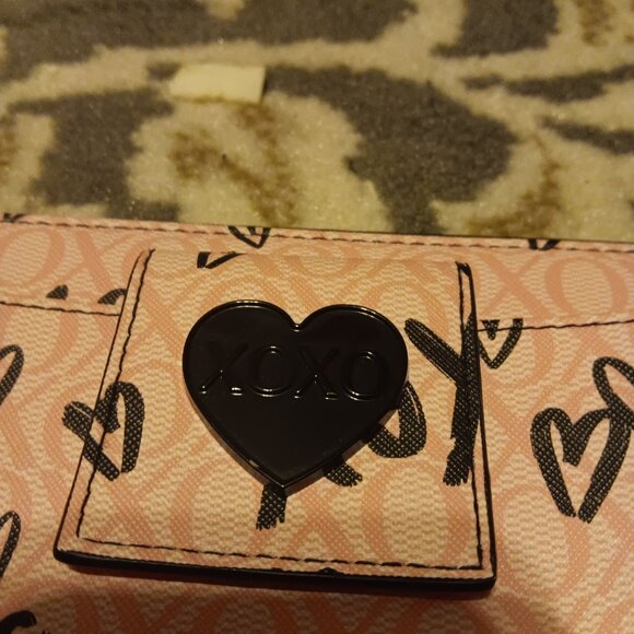 XOXO wallet - Picture 4 of 4